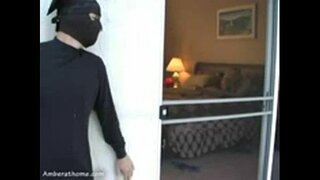 Masker Viroj Fucked min aŭ trovas min