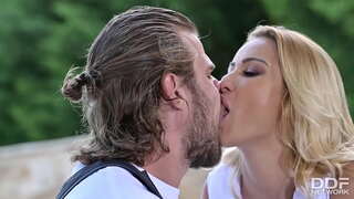 Flava Hottie Cerasus Osculum Lxxiv per Crista est Fistula