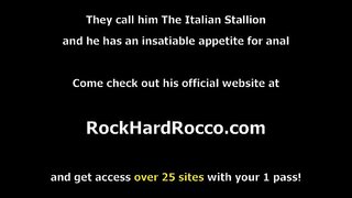 Slut stepteen gusto nga mahimong sama sa iyang mga stepmom,nga sila magsugod sa paghalok sa licking ug ang matag usa uban pussy.Sa kalit lang ang iyang ama-ama-abot,nga sa baylo nga sa pagkuha sa mga buang siya nagtugot kanila nga magasuyop tutunlan sa iyang dako nga manok.Sa pagbalik niya fucks stepteens pussy ug wifes hugot nga juicy asno.