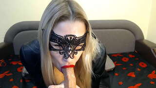 Beheer meisie met vulgêre gesprekke. naaste